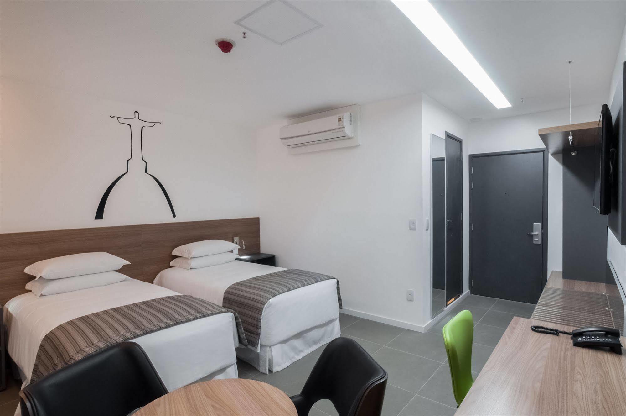 Linx Galeao Hotel